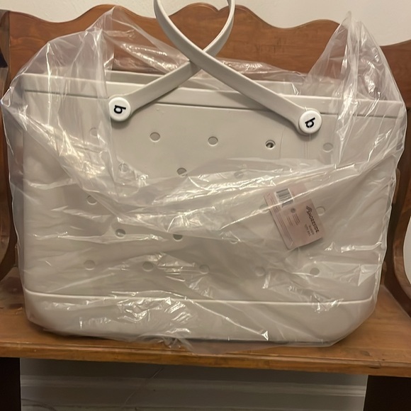 New Shoreside BEACH TOTE BAG Pool & 2 TOWELS LARGE Rubber Waterproof  *grey - Picture 3 of 8